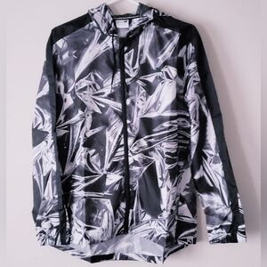 Puma Mens Foil Print Packable Windbreaker NWT Size Large